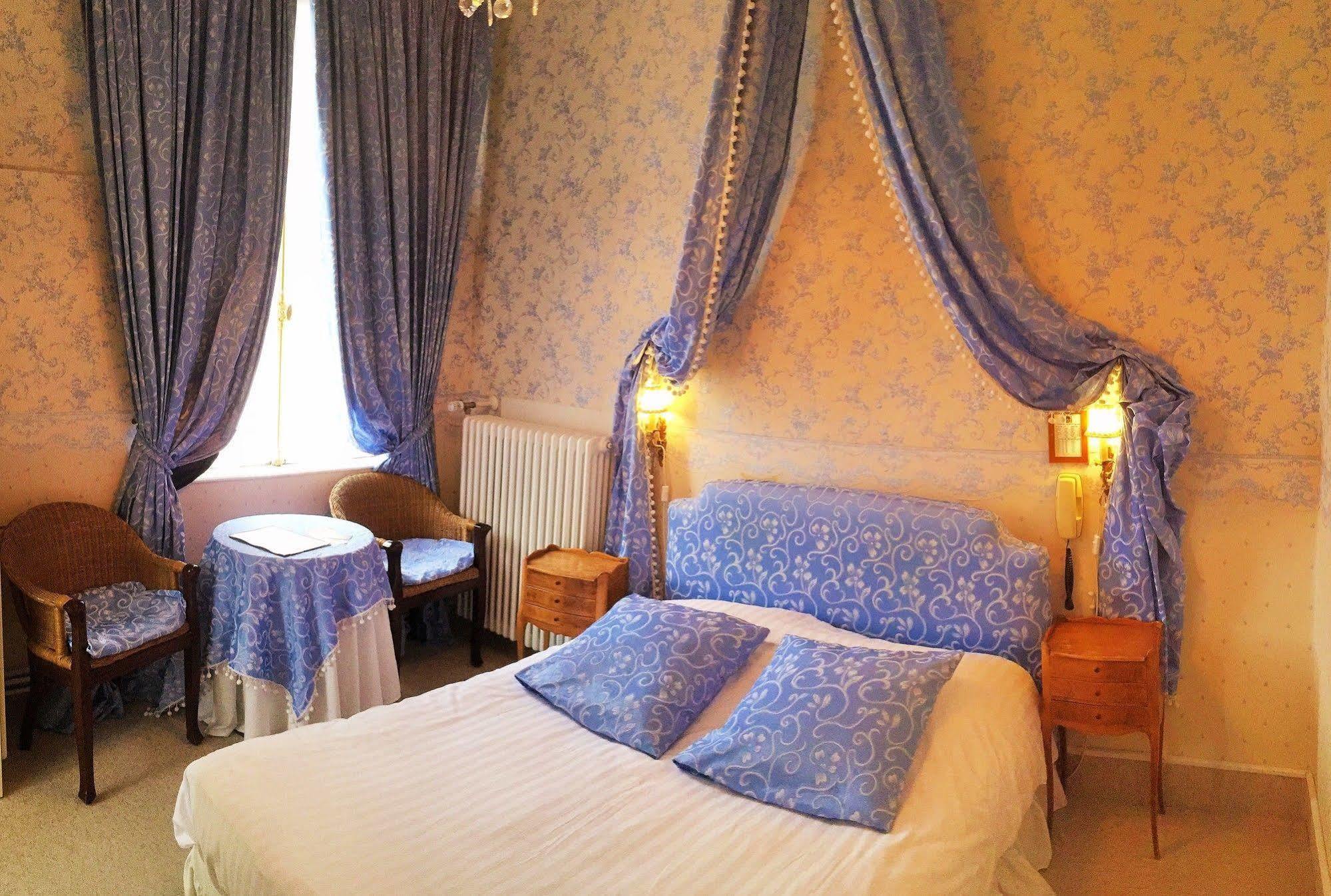 Le Manoir